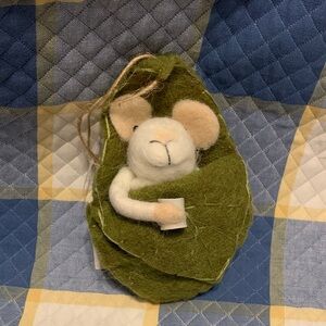 Primitives by Kathy Mice in Leaves Critter Green